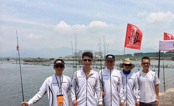 动鳡路亚团队首次游钓之马銮湾试钓海鲢