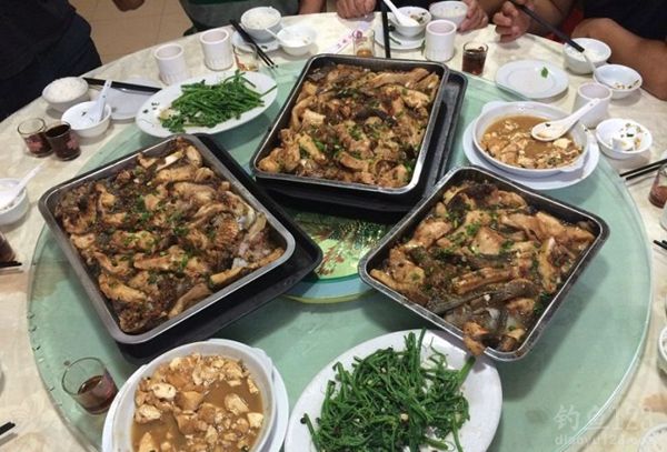 钓友聚餐