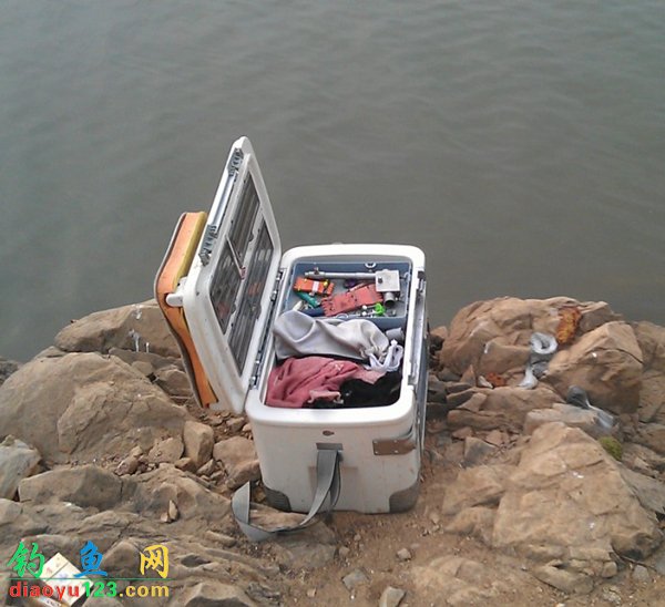 磨墩水库钓鱼