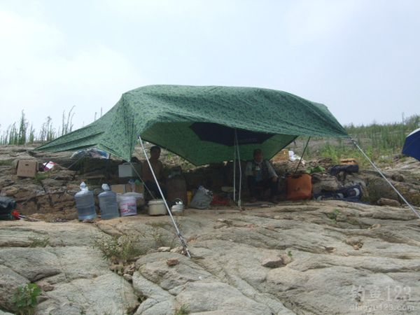 鸭河水库安营扎寨