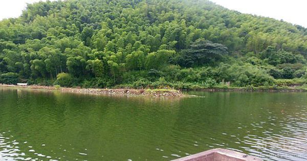 百丈岗水库风景