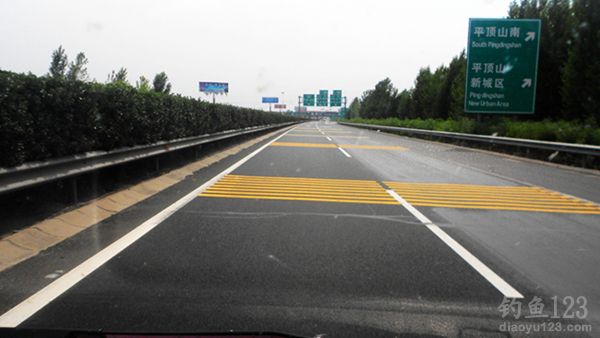去水库的路上