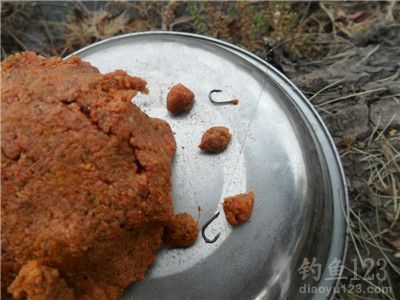 配制的饵料