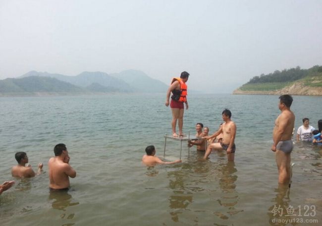 跳水