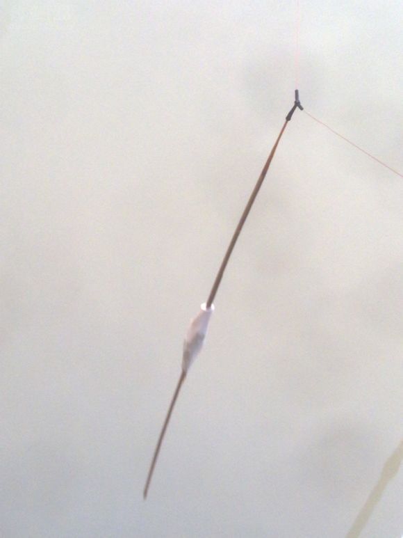 野外钓鱼现场DIY浮漂