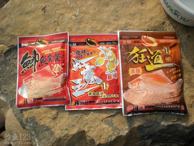 相约冬季人工湖鱼饵试钓鲫鱼
