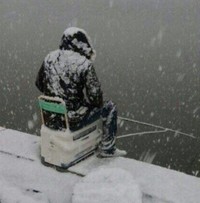 栾川钓鱼人独钓寒江雪