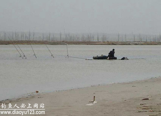 黄河滩历险记