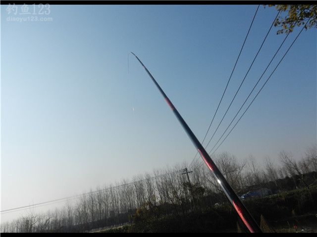 垂钓野河大钓竿钓小鲫鱼
