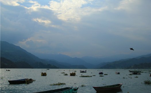 国外钓鱼风景尼泊尔垂钓圣地费瓦湖