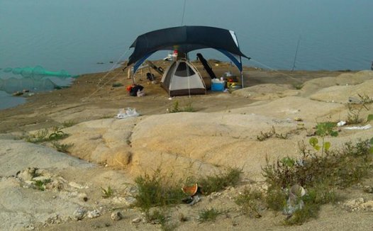 夏季垂钓鸭河水库渔获爆箱最后晒鱼干
